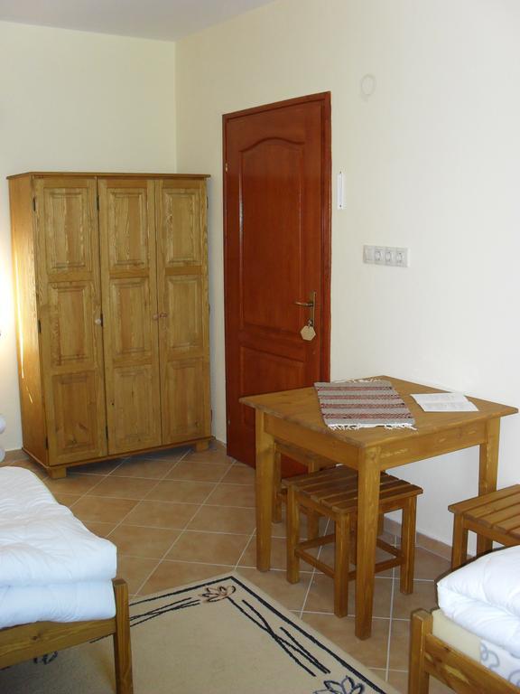 Nyakiglab Villa Szegi Ngoại thất bức ảnh